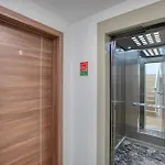 Apartament New Penthouse! Walking Distance To The Three Cities By Sf Homes *