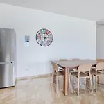 New Penthouse! Walking Distance To The Three Cities By Sf Homes Apartament