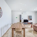 Apartament New Penthouse! Walking Distance To The Three Cities By Sf Homes *