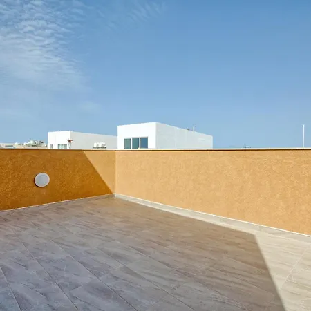 New Penthouse! Walking Distance To The Three Cities By Sf Homes *