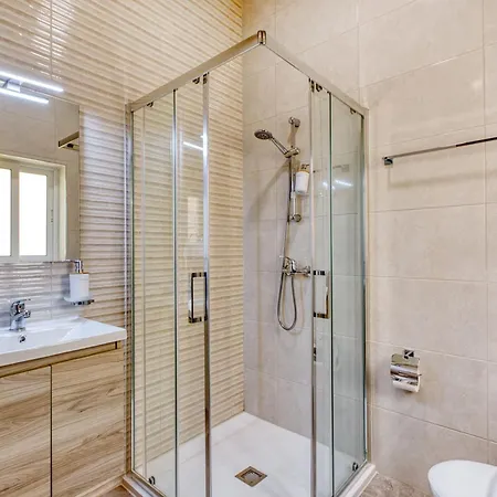 דירה New Penthouse! Walking Distance To The Three Cities By Sf Homes