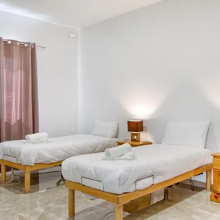 New Penthouse! Walking Distance To The Three Cities By Sf Homes *