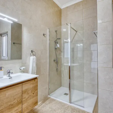 New Penthouse! Walking Distance To The Three Cities By Sf Homes Appartement Il-Fgura