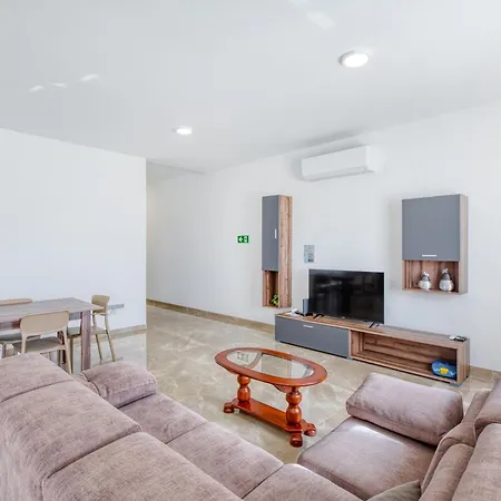 דירה New Penthouse! Walking Distance To The Three Cities By Sf Homes *