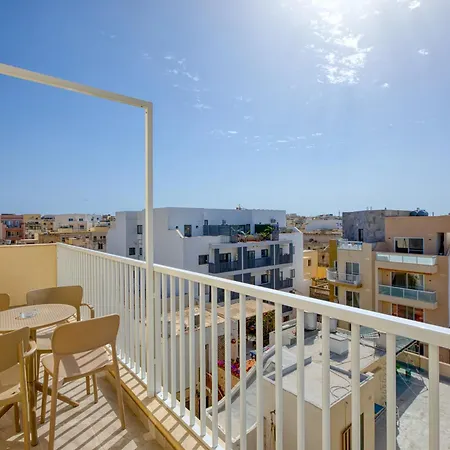 New Penthouse! Walking Distance To The Three Cities By Sf Homes * Fgura