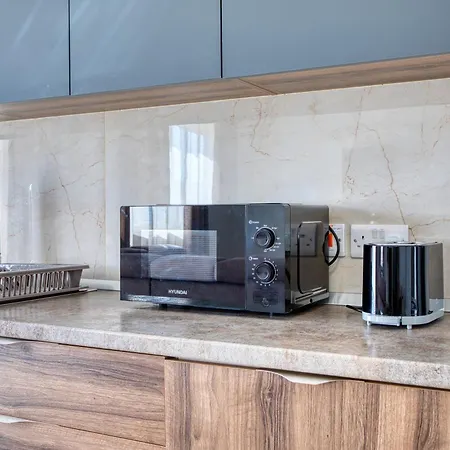 New Penthouse! Walking Distance To The Three Cities By Sf Homes *