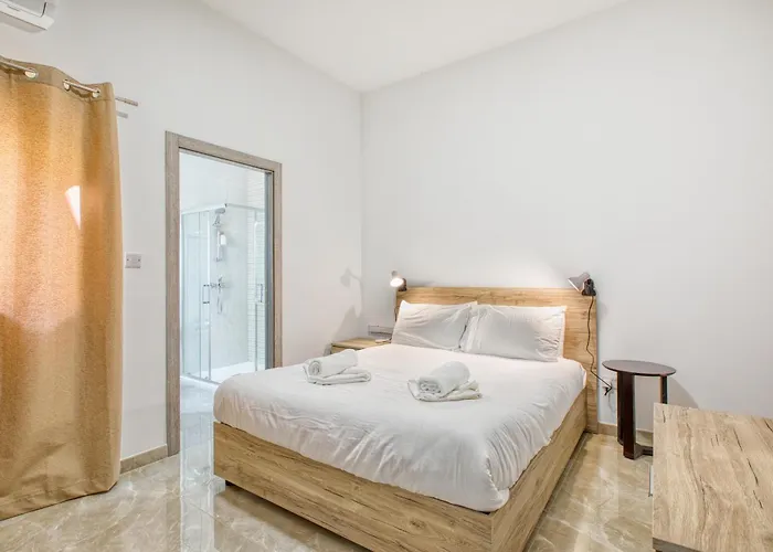 New Penthouse! Walking Distance To The Three Cities By Sf Homes Διαμέρισμα *