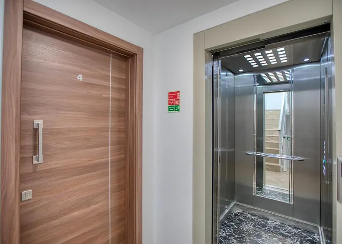 Διαμέρισμα New Penthouse! Walking Distance To The Three Cities By Sf Homes *