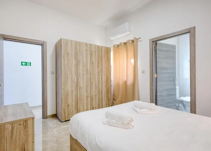 New Penthouse! Walking Distance To The Three Cities By Sf Homes *