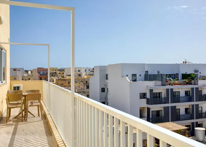 New Penthouse! Walking Distance To The Three Cities By Sf Homes