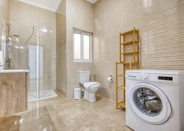 Διαμέρισμα New Penthouse! Walking Distance To The Three Cities By Sf Homes