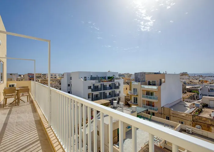 New Penthouse! Walking Distance To The Three Cities By Sf Homes