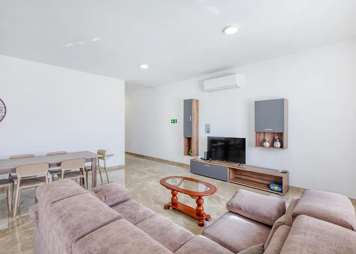 Διαμέρισμα New Penthouse! Walking Distance To The Three Cities By Sf Homes *